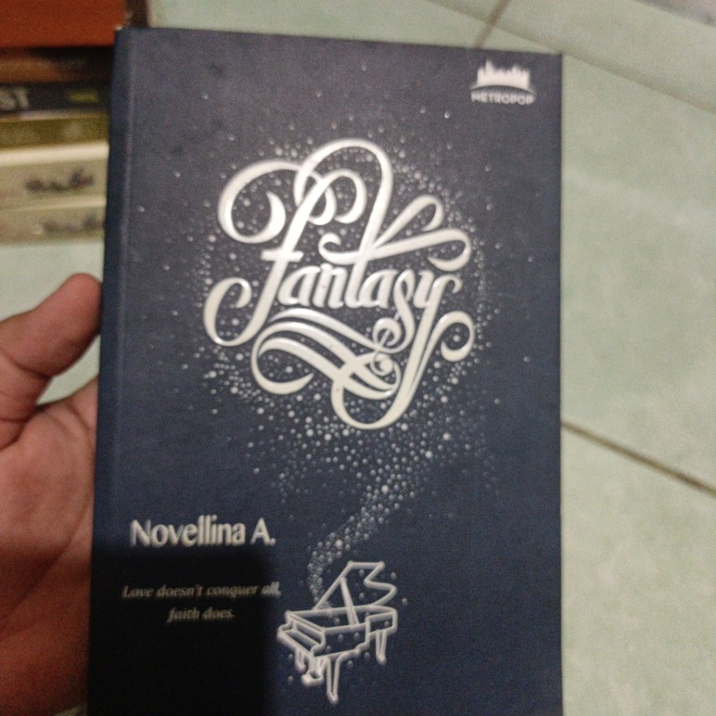[Preloved buku] Fantasy  Novellina A.