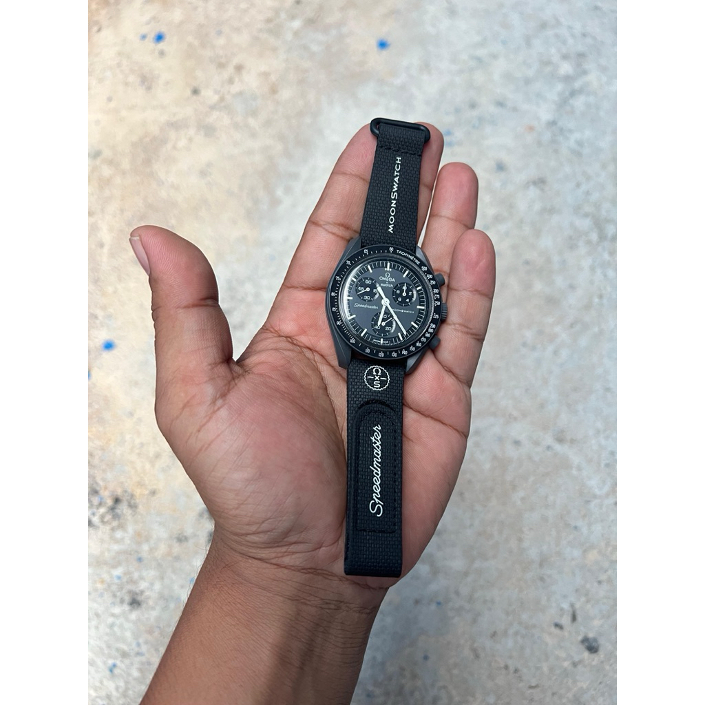 jam Swatch omega Moonswatch speedmaster original