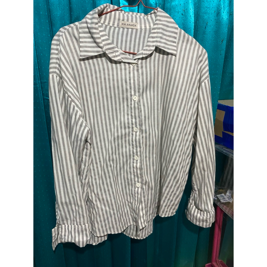 Kemeja salur preloved
