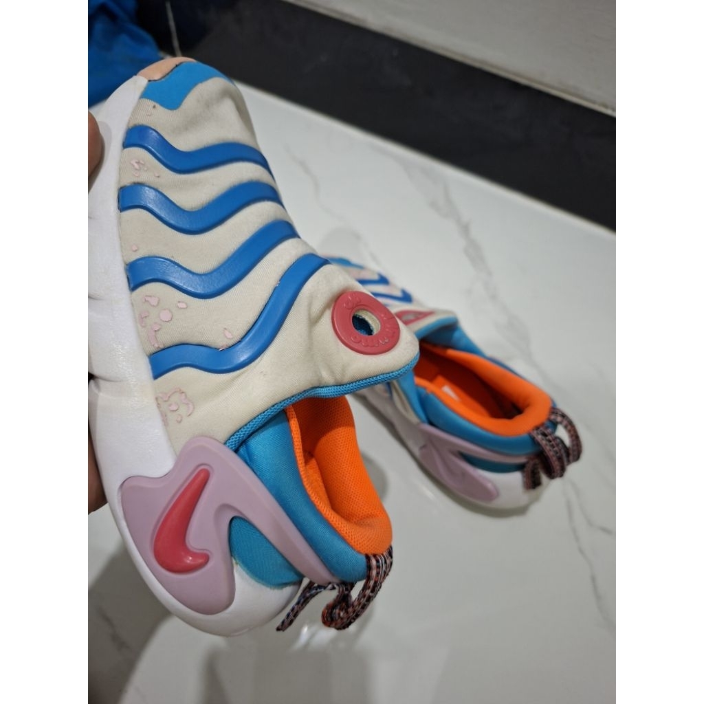 Sepatu Preloved Nike Dynamo Go Size 31