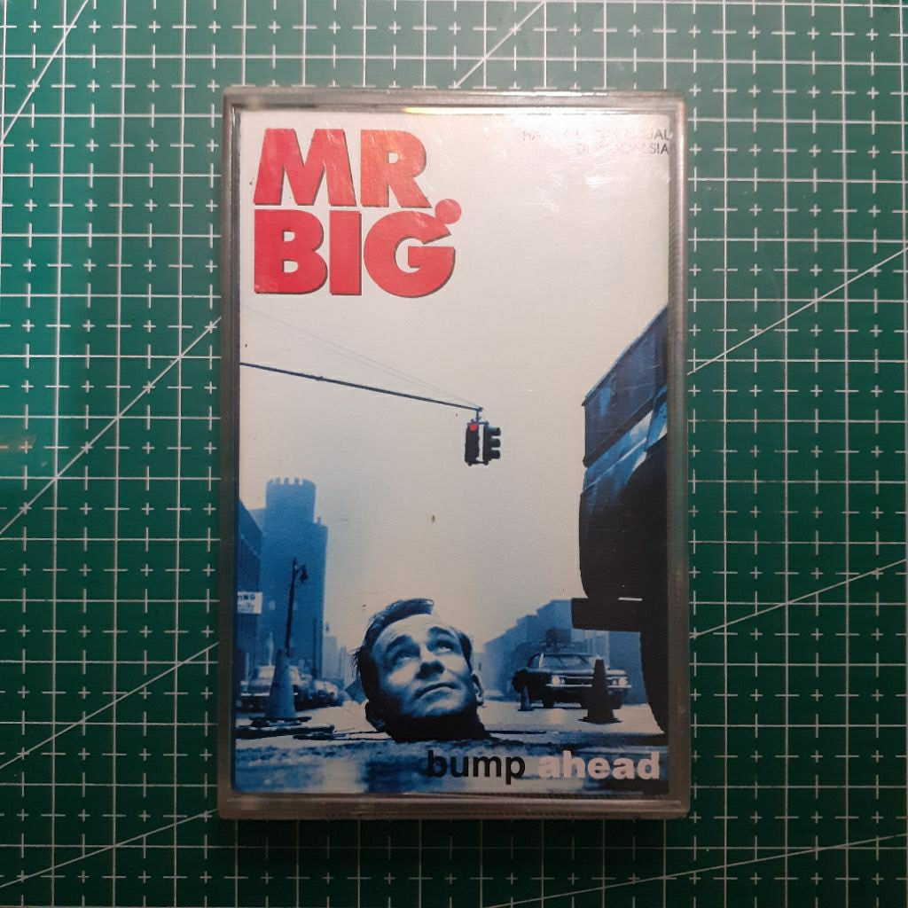 Kaset Mr. Big - Bump Ahead