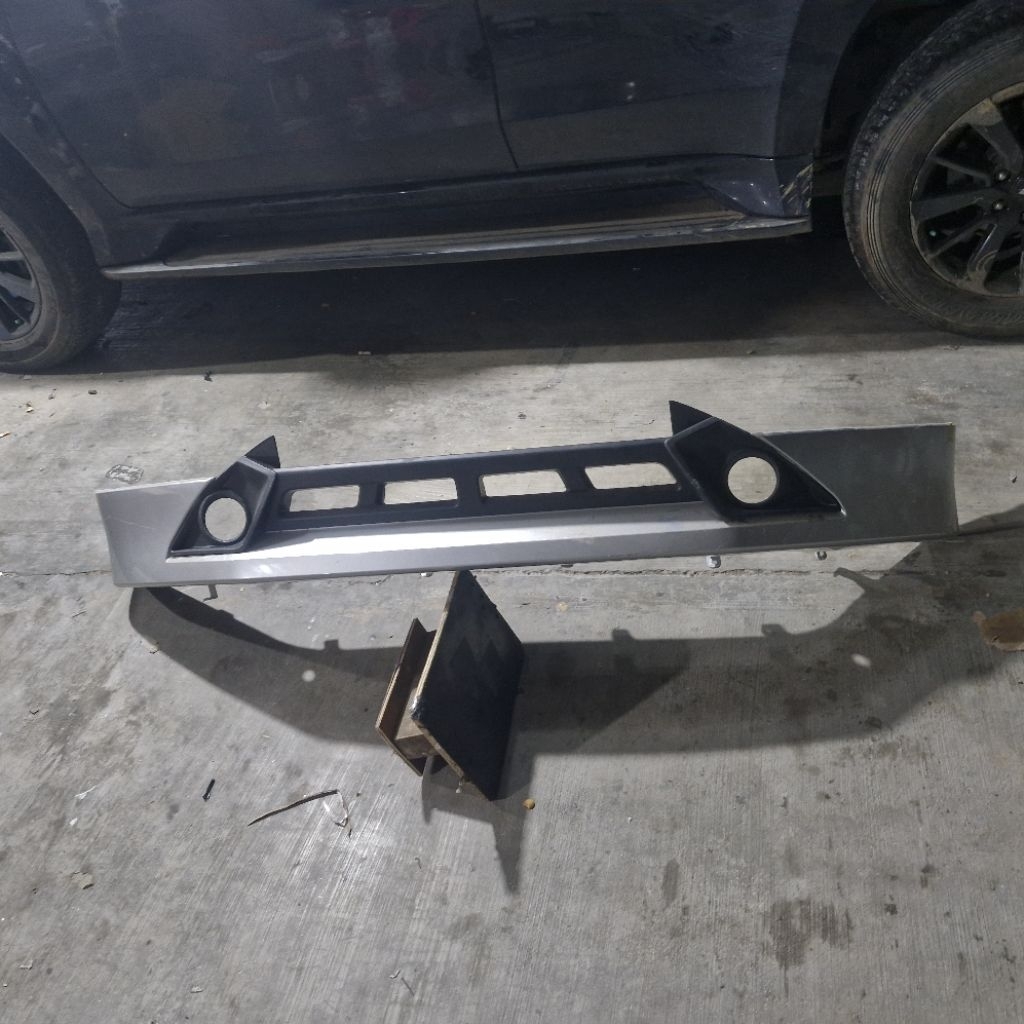 Bodykit depan xpander ultimate exced 2018 2019 2020 2021 original