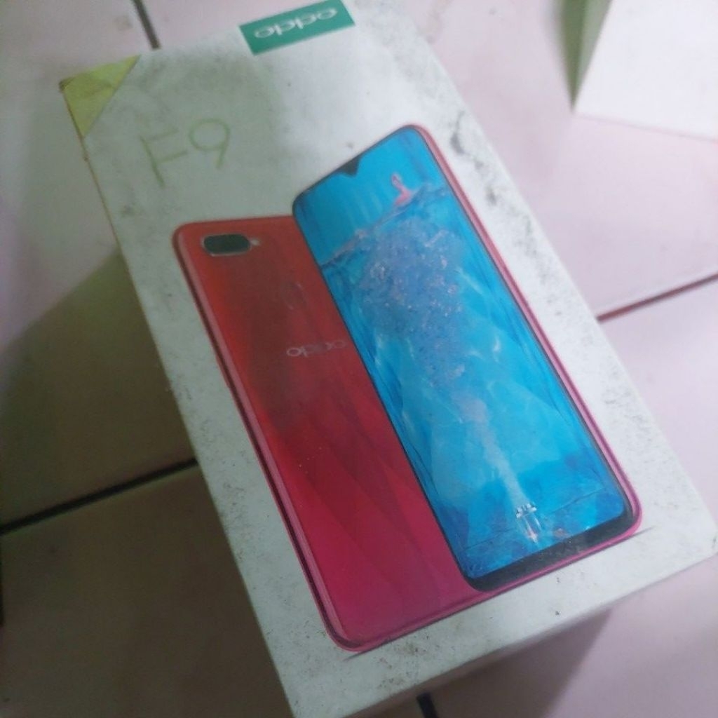 dus buku oppo f9