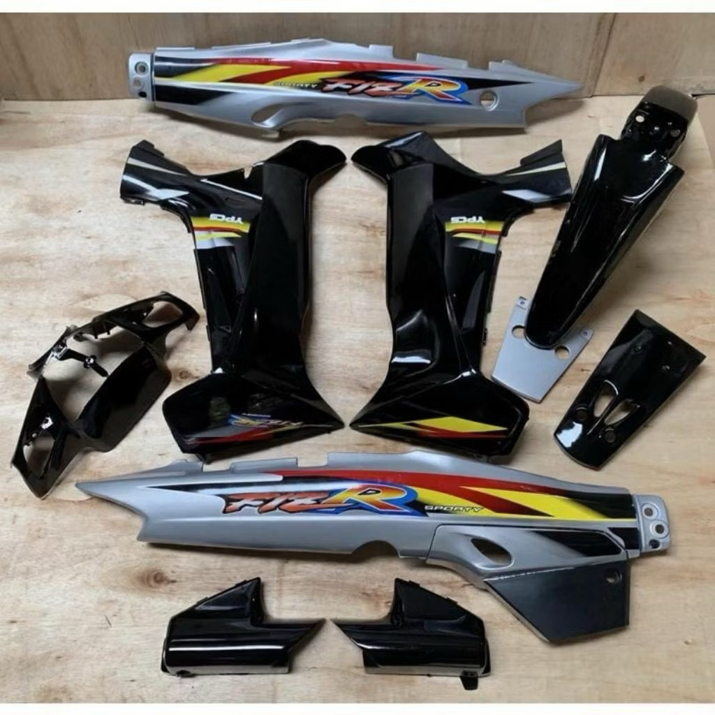 BODY SET HALUS YAMAHA FIZR WARNA HITAM SILVER SET STRIPING