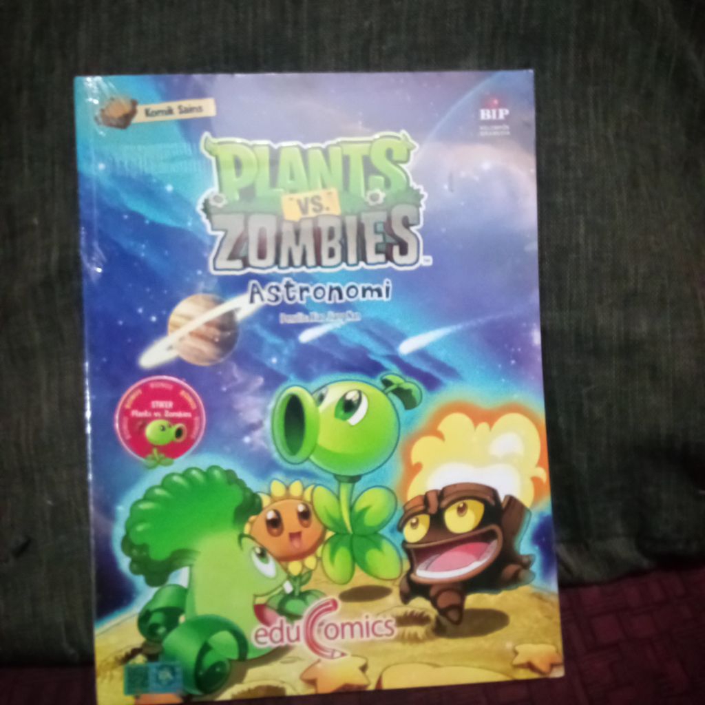 Komik Plants vs zombies astronomi