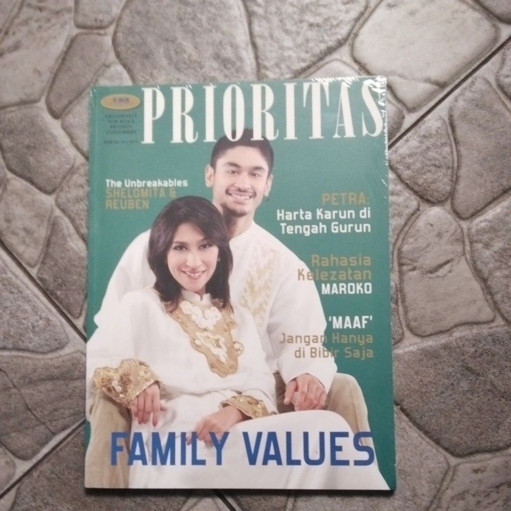 BUKU PRIORITAS FAMILY VALUES EDISI 36/VI/2010.