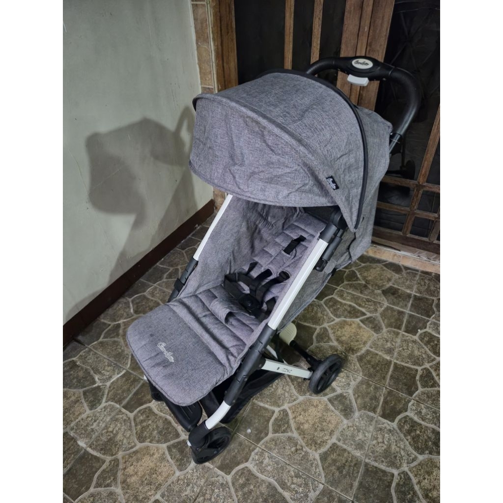 PRELOVED STROLLER COCOLATTE ICONIC