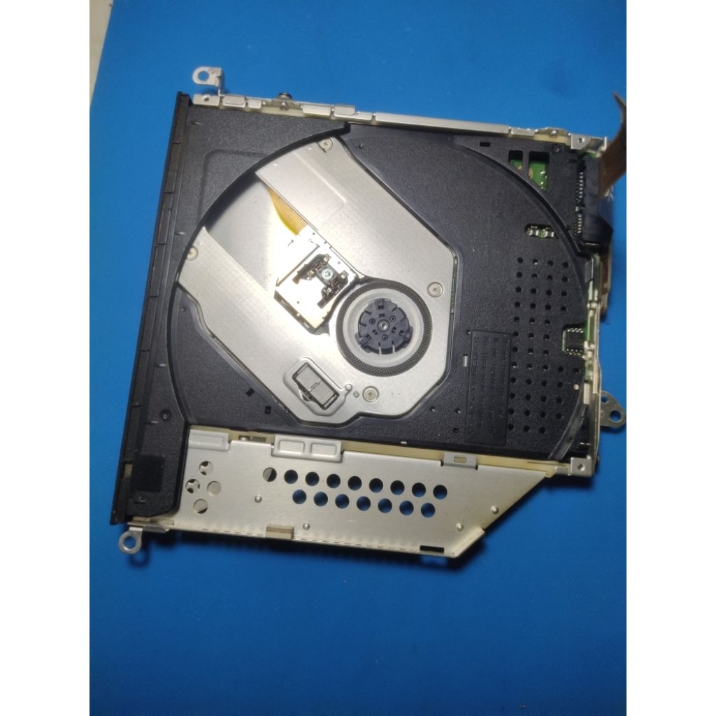 Dvd Rom laptop dynabok R732