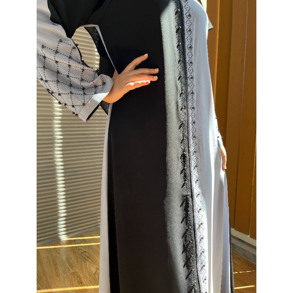 ABAYA Barhab mutiara Abu Hitam
