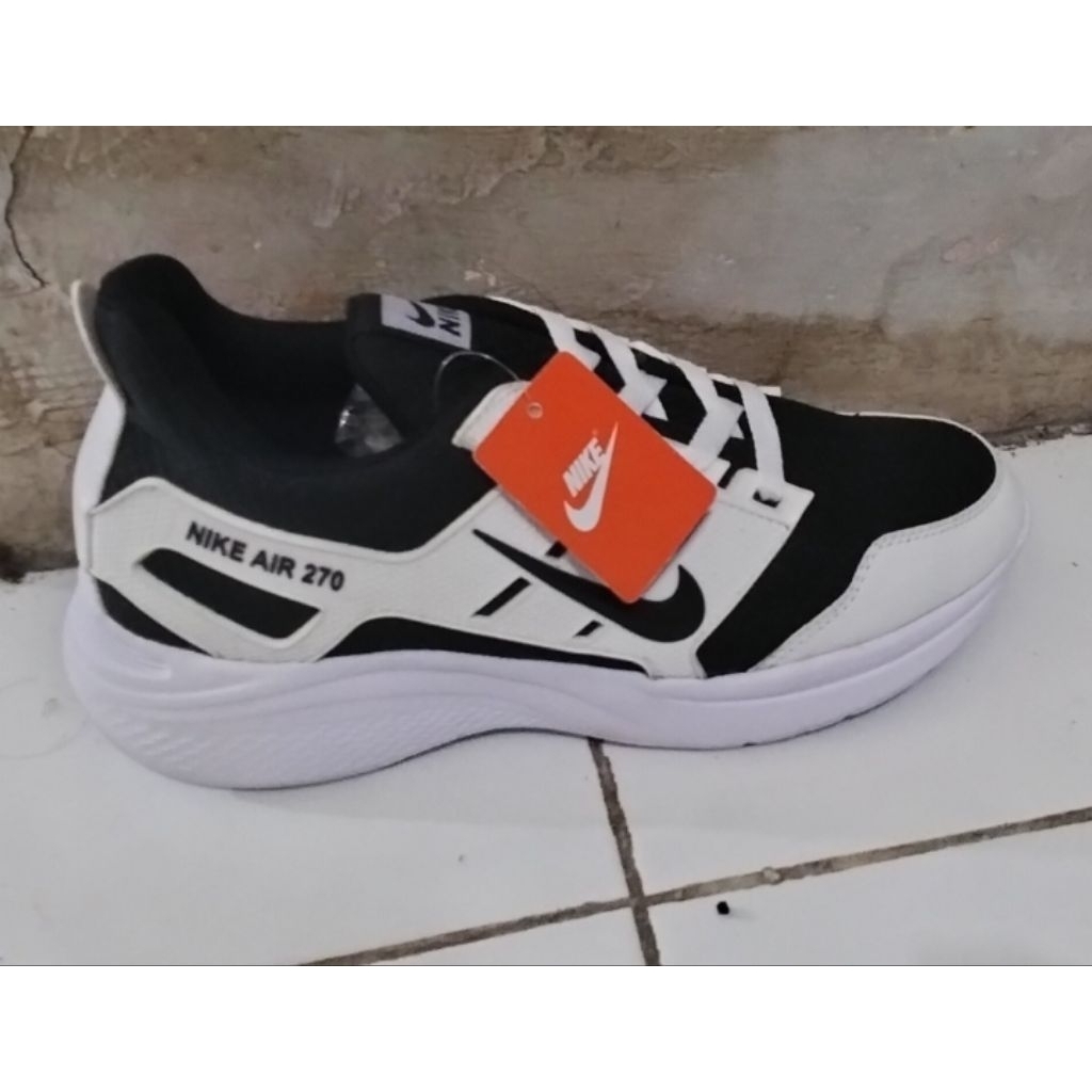 Sepatu Sneakers Berlin Ortuseight - Desain Modern, Nyaman Dipakai, Warna Hitam