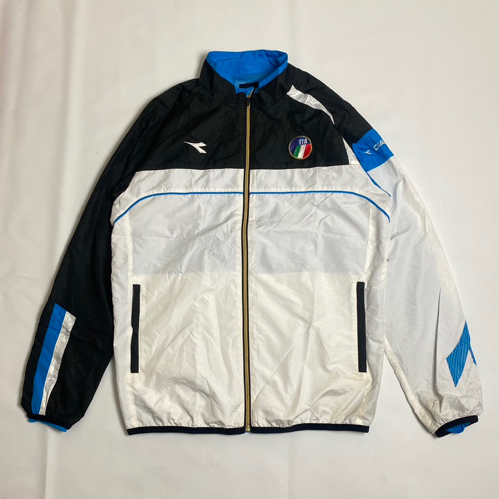 Jaket Windbreaker Diadora