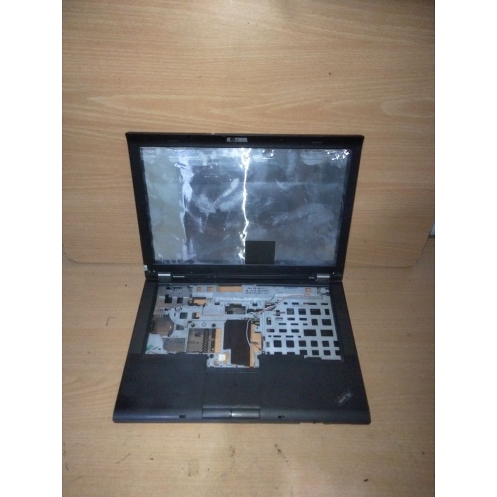 Kesing Casing Case Laptop Lenovo Thinkpad T410