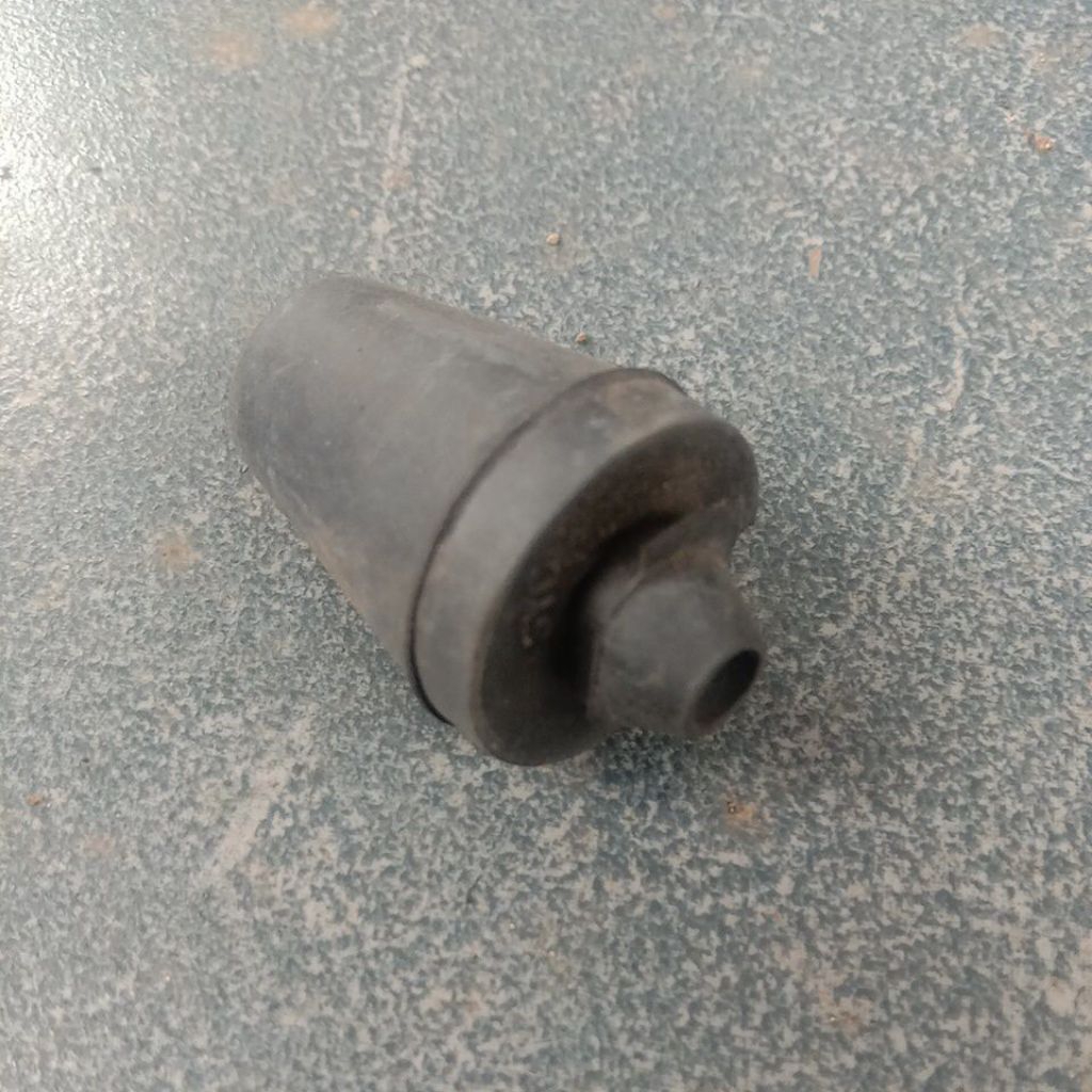 Karet Bantalan Kap Mesin Honda Freed