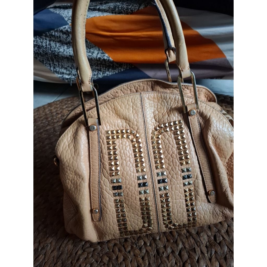 Daks Slingbag Preloved