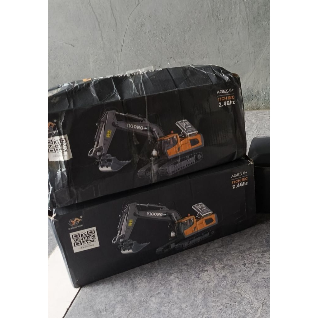 rc excavator yigong 11ch