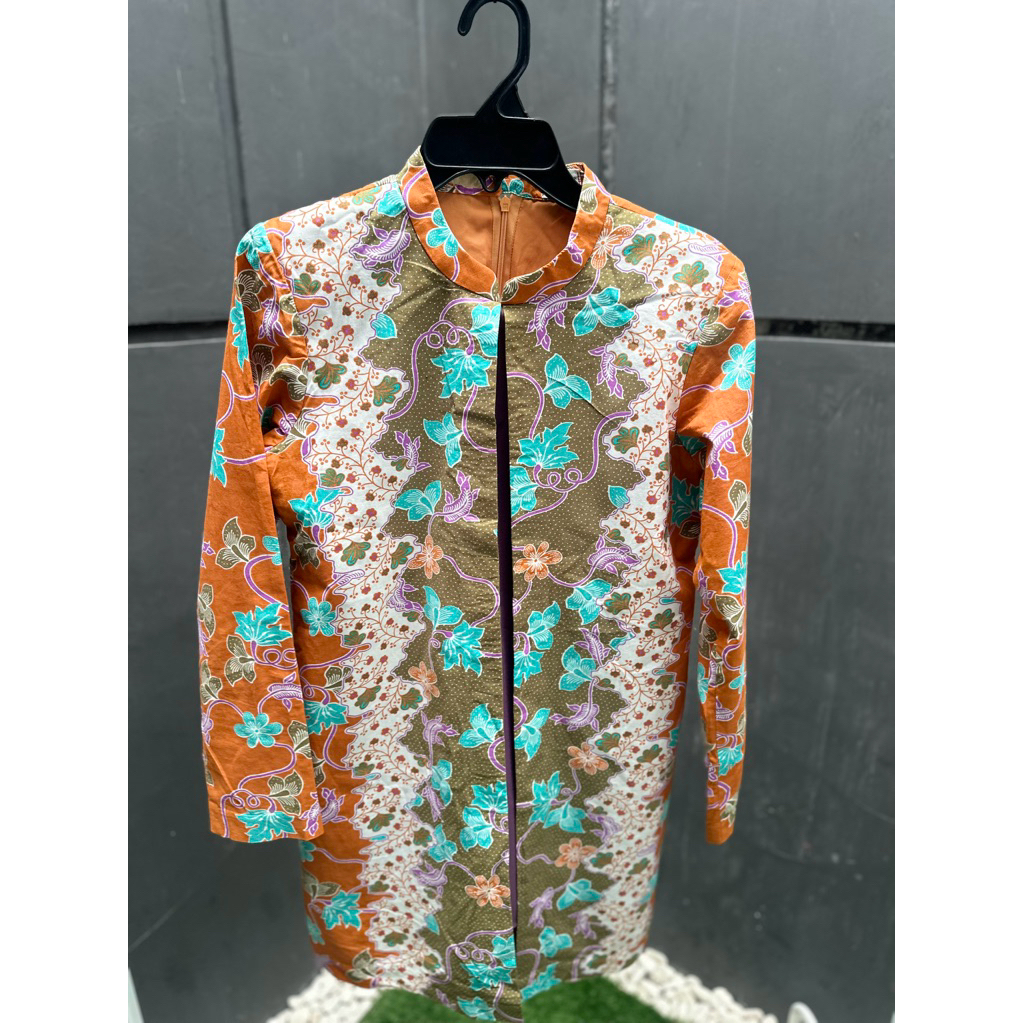 PRELOVED Baju Batik Kantor Wanita