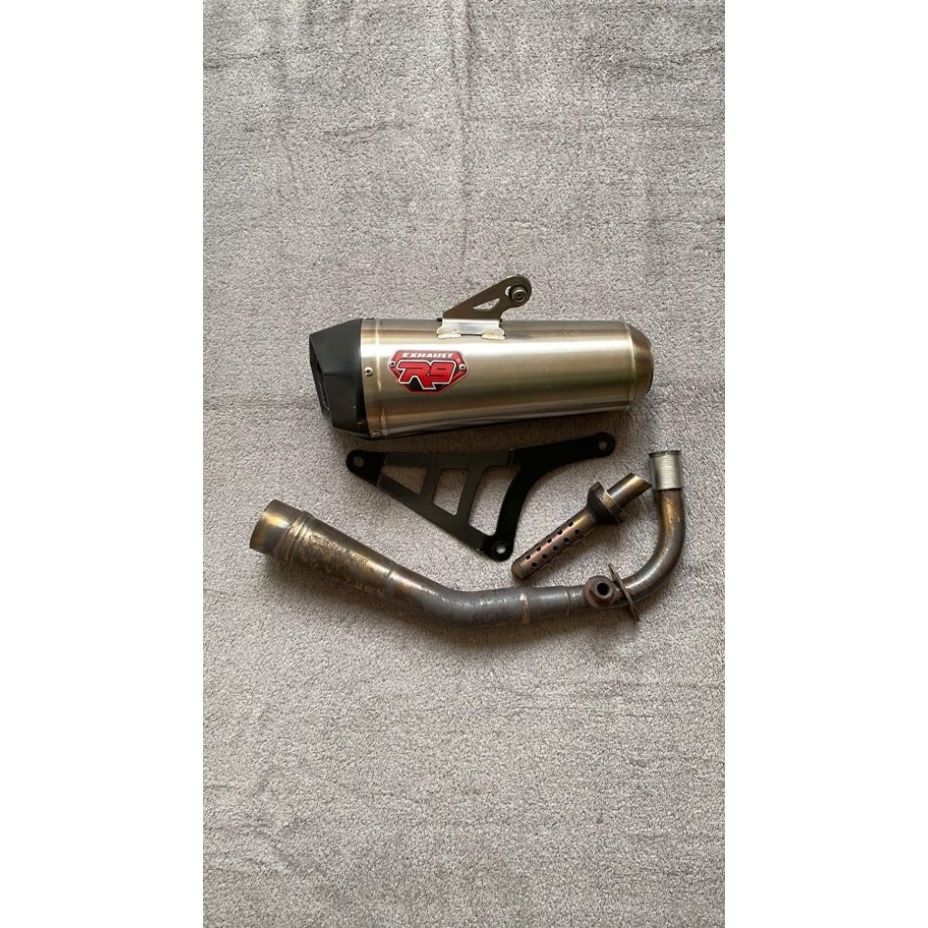 knalpot r9 untuk vespa matic