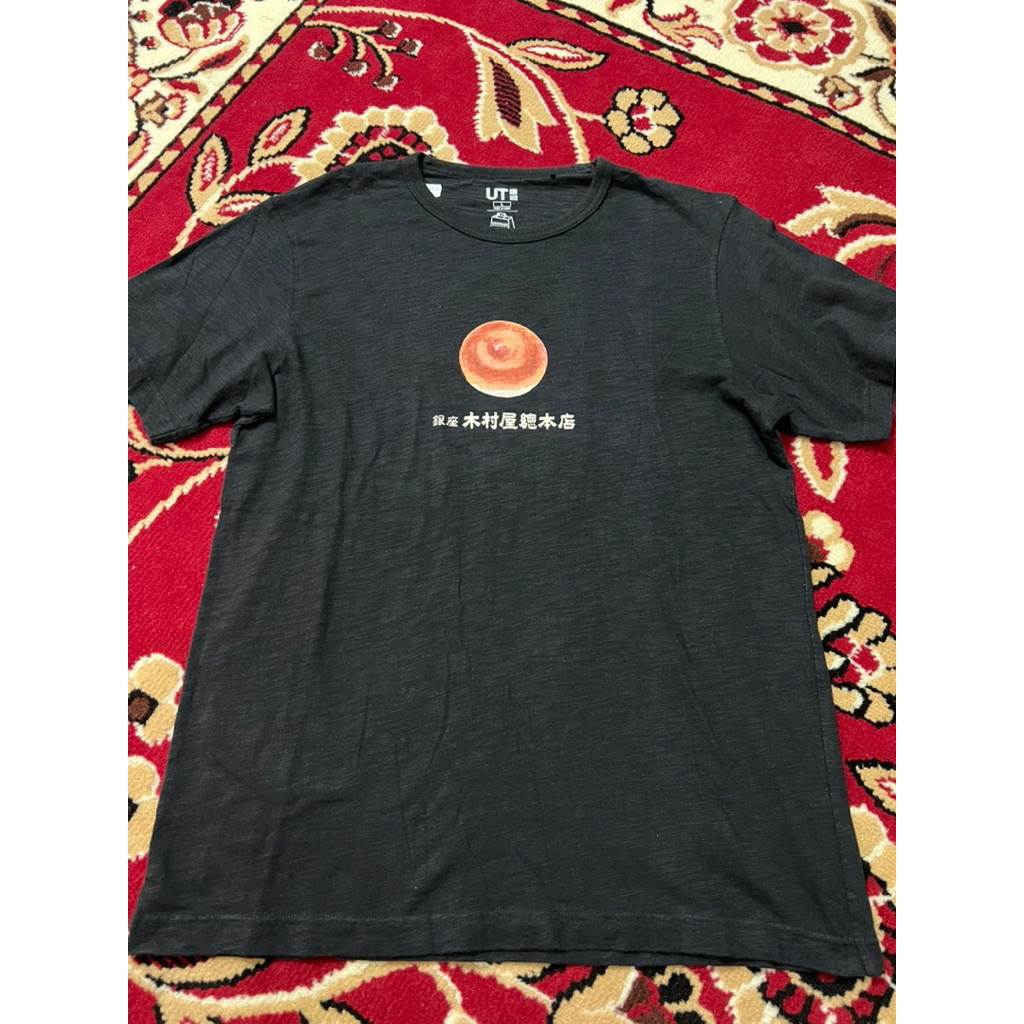 KAOS UT UNIQLO JEPANG SECOND