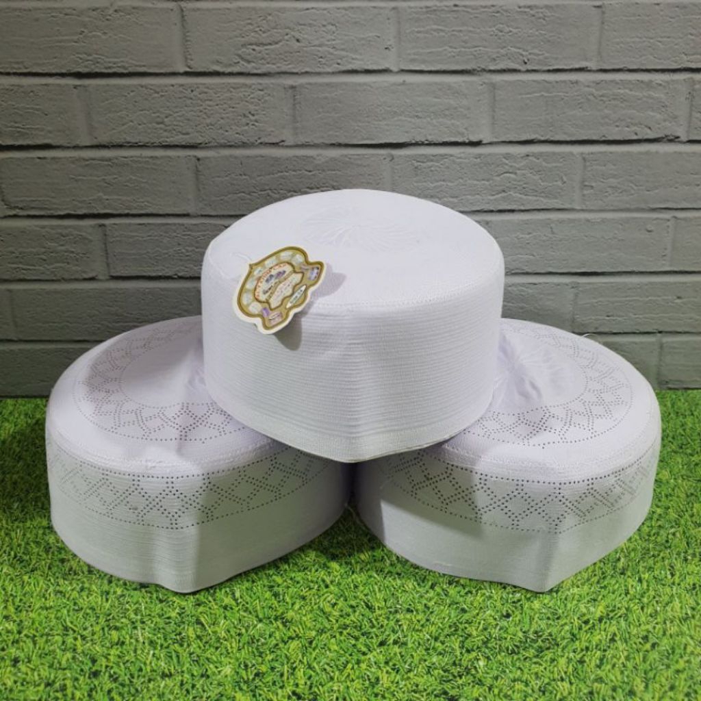 Peci Bangladesh Al Faruq Original putih polos tanpa lubang, Original Al Faruq original, Bangladesh A