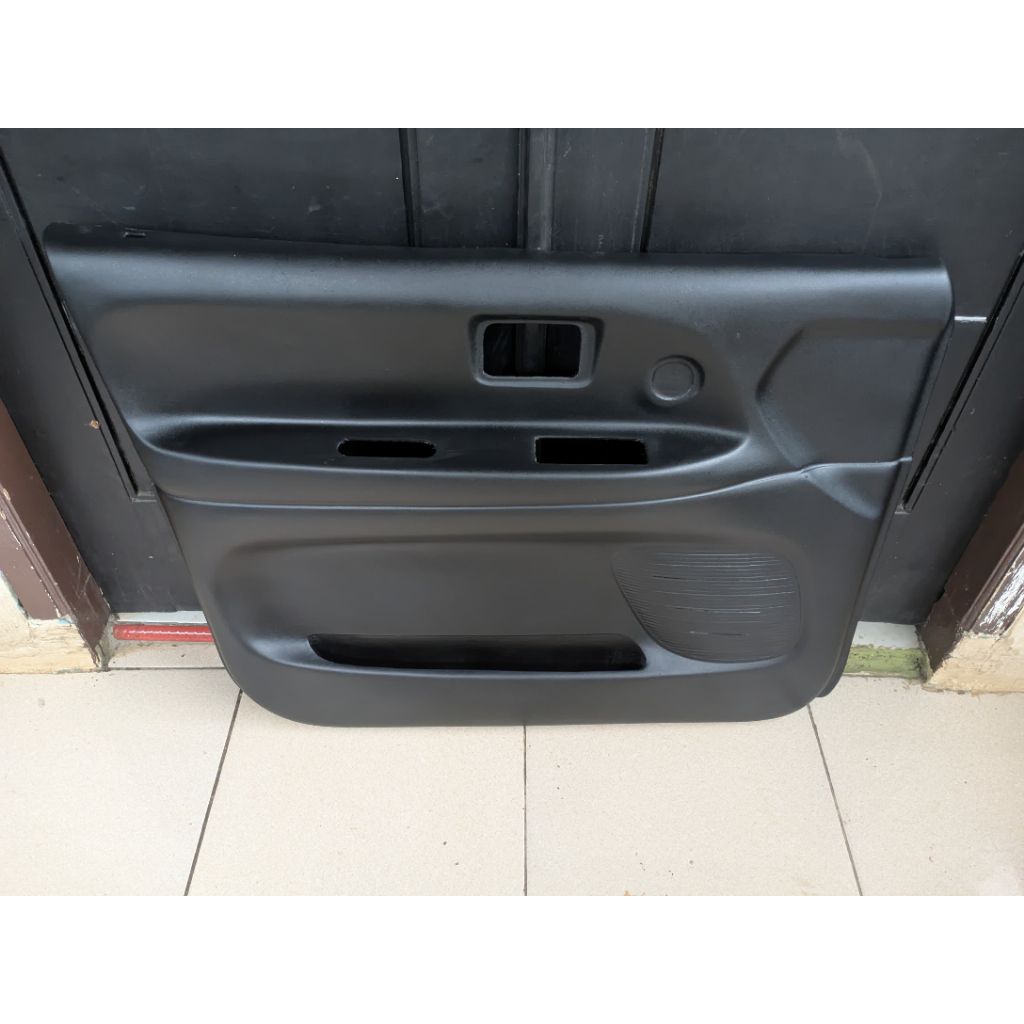 DOORTRIM KIJANG KAPSUL LGX 4PINTU
