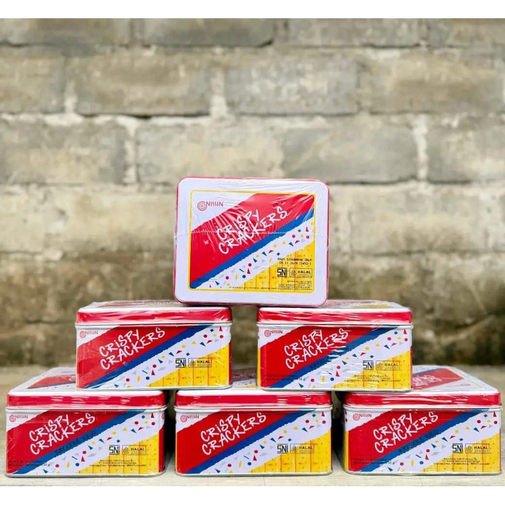 nissin crispy crackers 1 kaleng