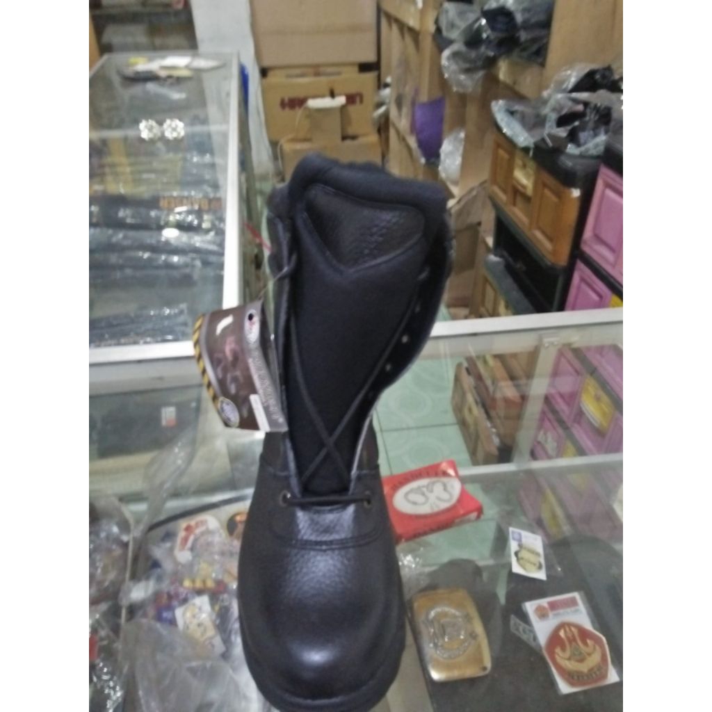 Sepatu PDL handyman tali resliting asli kulit ukuran 42