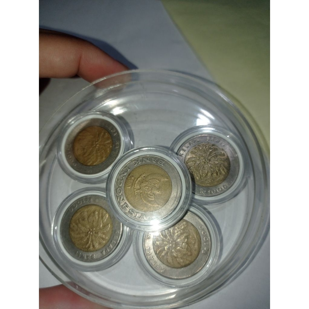 uang koin kuno 1000 kelapa sawit + kapsul pelindung