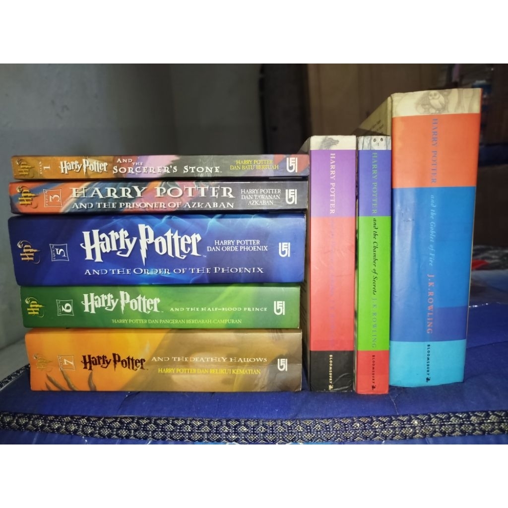 [BACA DESKRIPSI] Buku Harry Potter seri 1-7 set koleksi pribadi bekas original