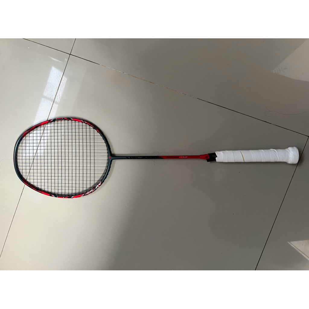 Yonex arcsaber 11 play
