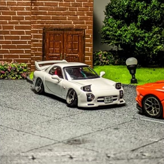 Hobby Japan Mazda Rx-7 Pop up Warna putih + Velg Vskf Brand Zukuri