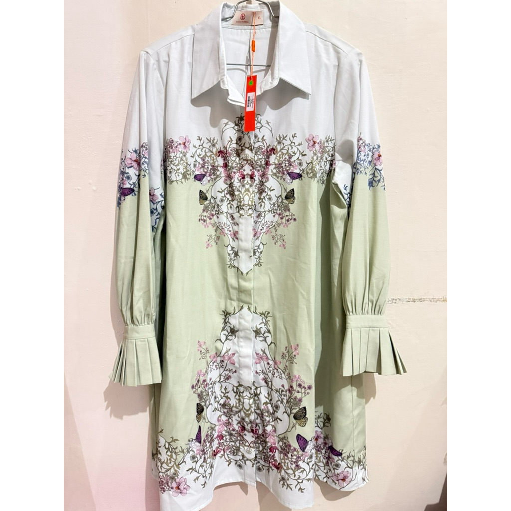 NEW UNDER HARGA TAG Nada Puspita Napus Metamorphosa Tunic Tunik Green Hijau Sage