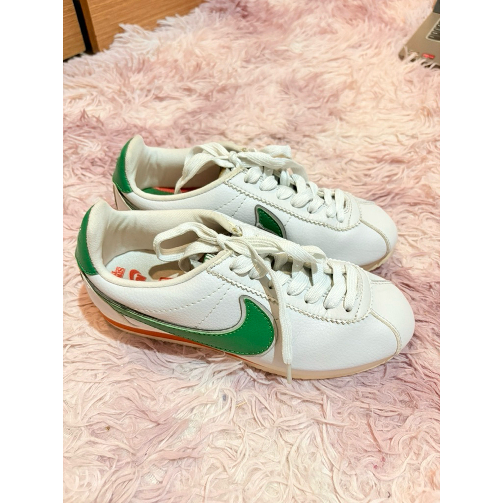 Nike Cortez Stranger Things