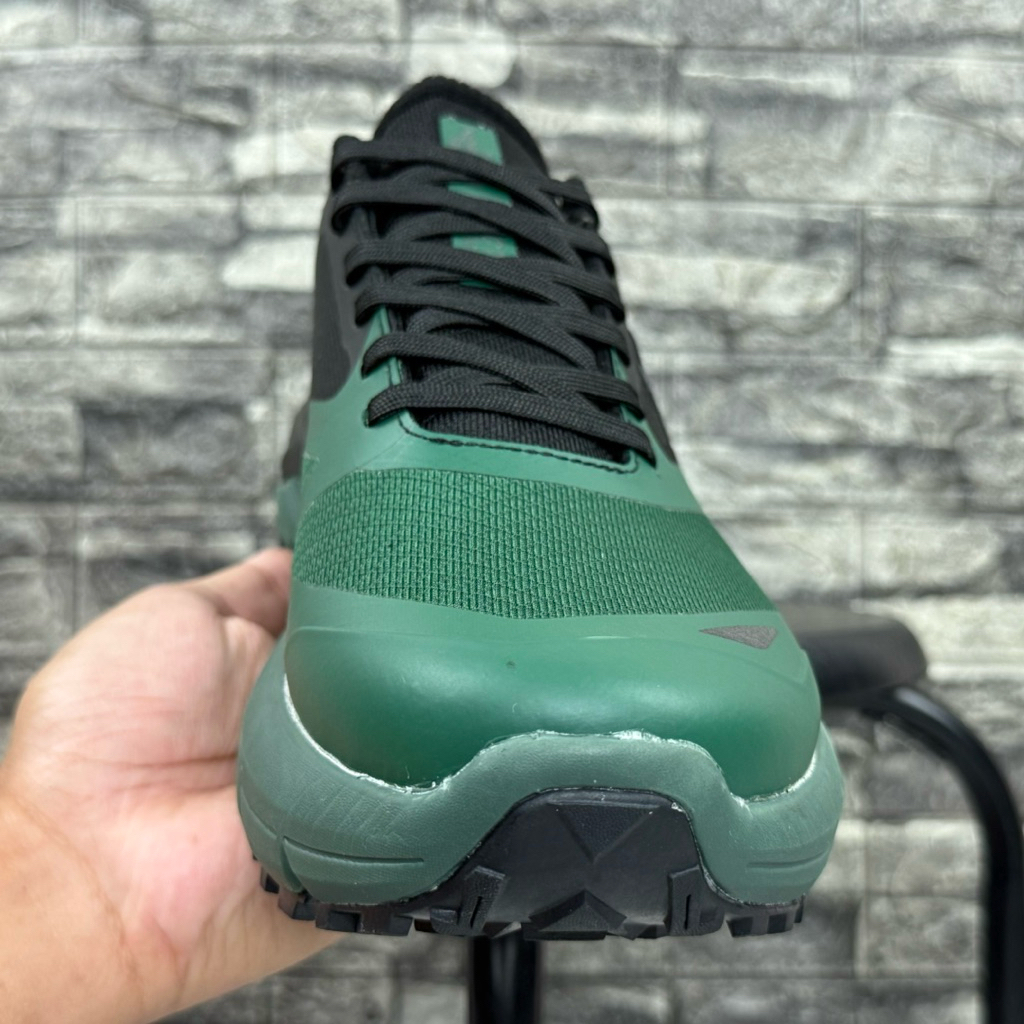 CUCI GUDANG SEPATU HIKING TNF VECTIV ENDURIS III BLACK GREEN