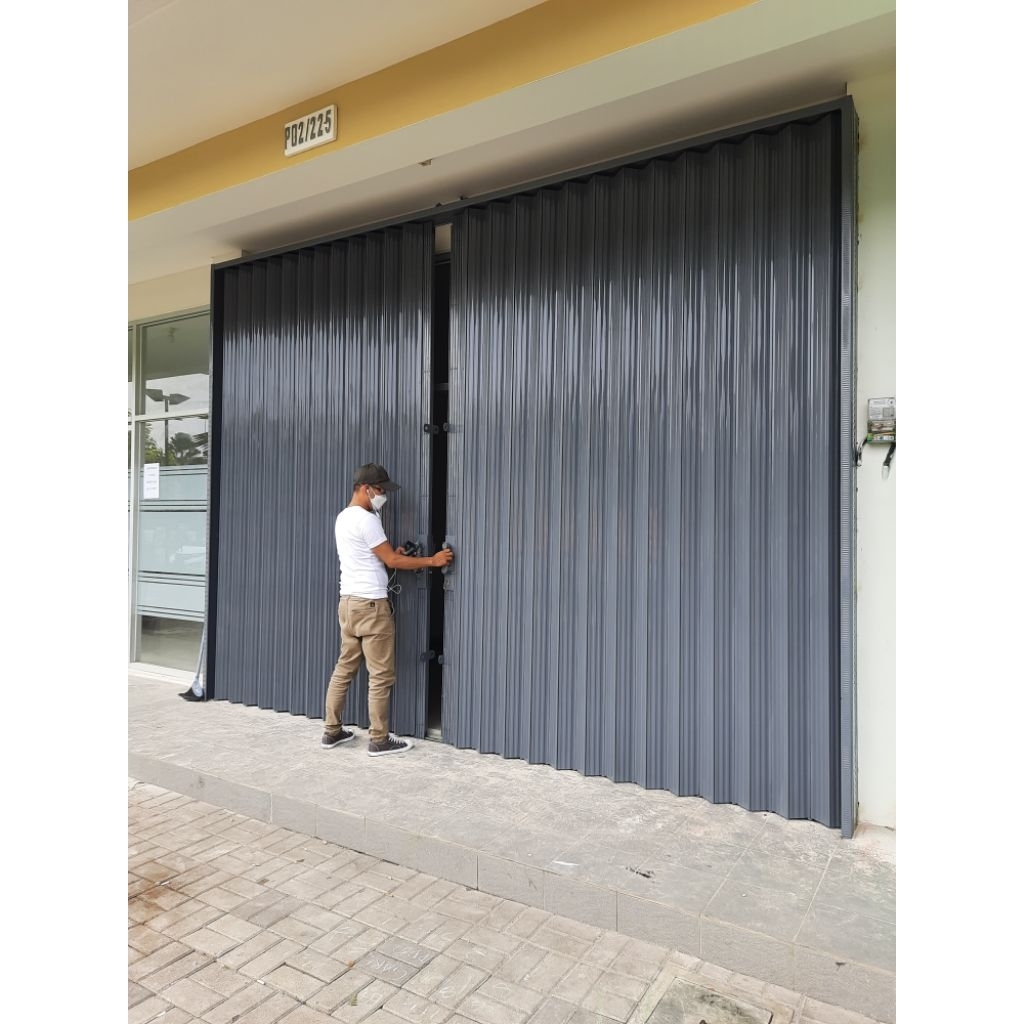 pintu folding gate pintu pengaman