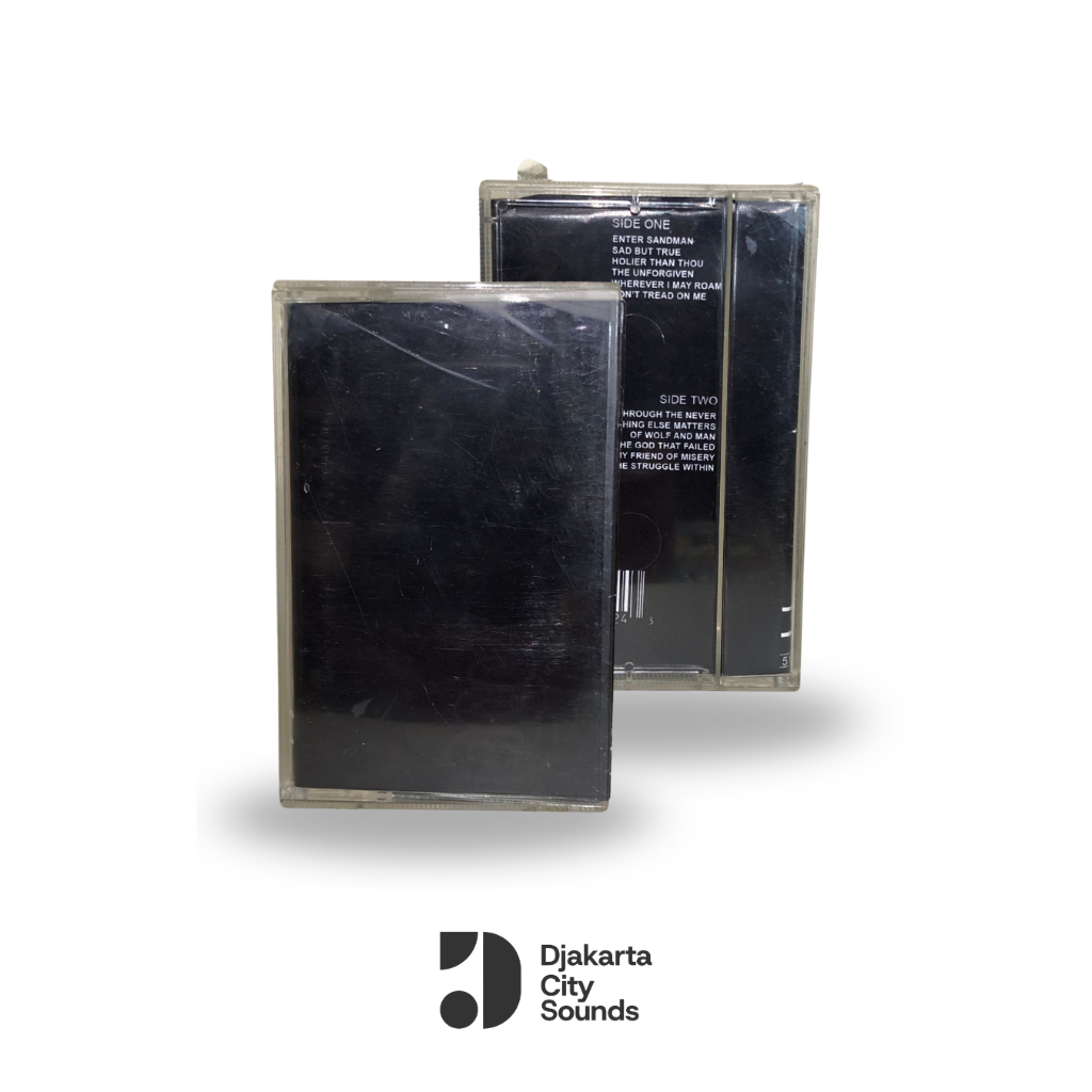 Kaset Pita Metallica - Self Titled (The Black Album)