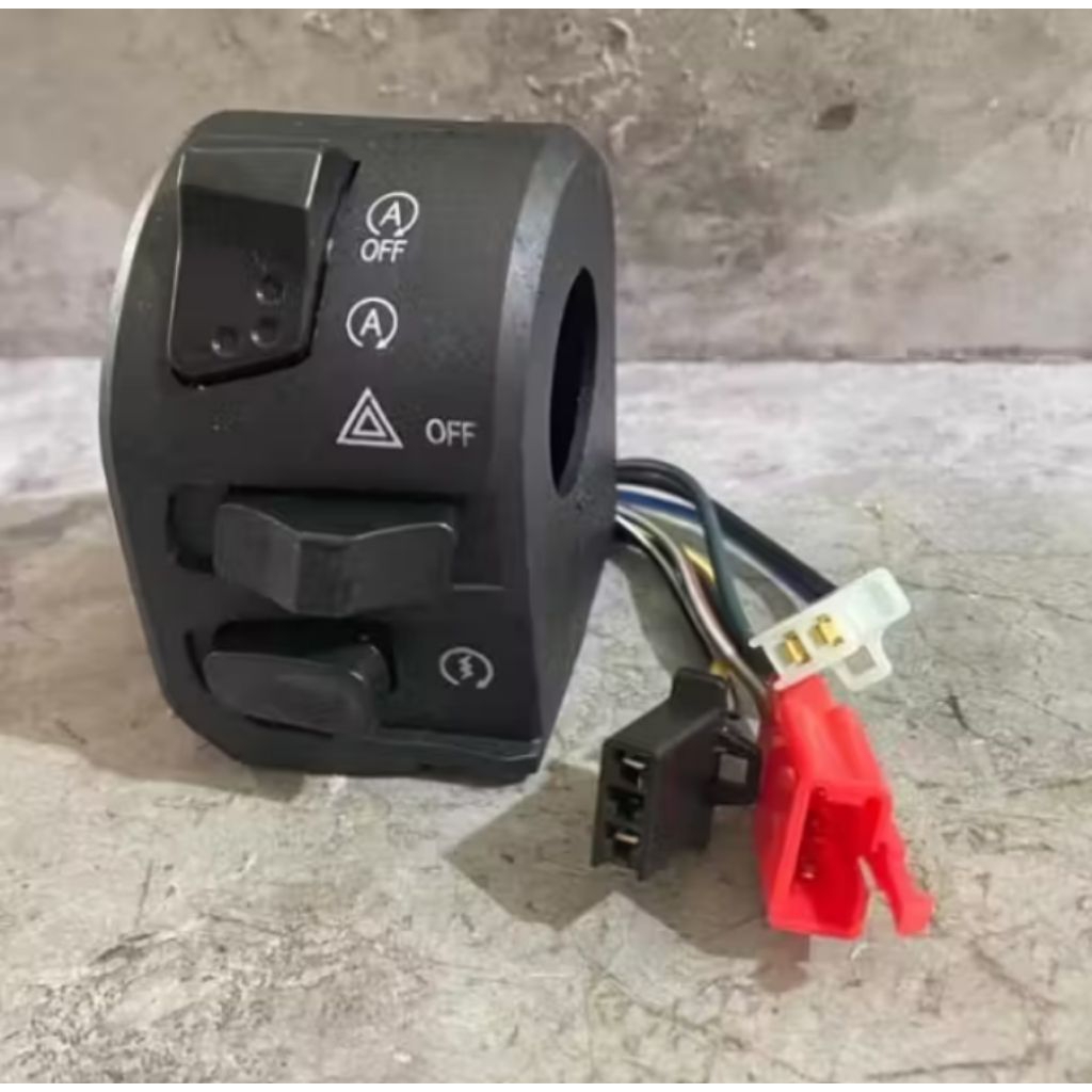 ( OSK ) SAKLAR R / H KANAN AEROX NEW 2021