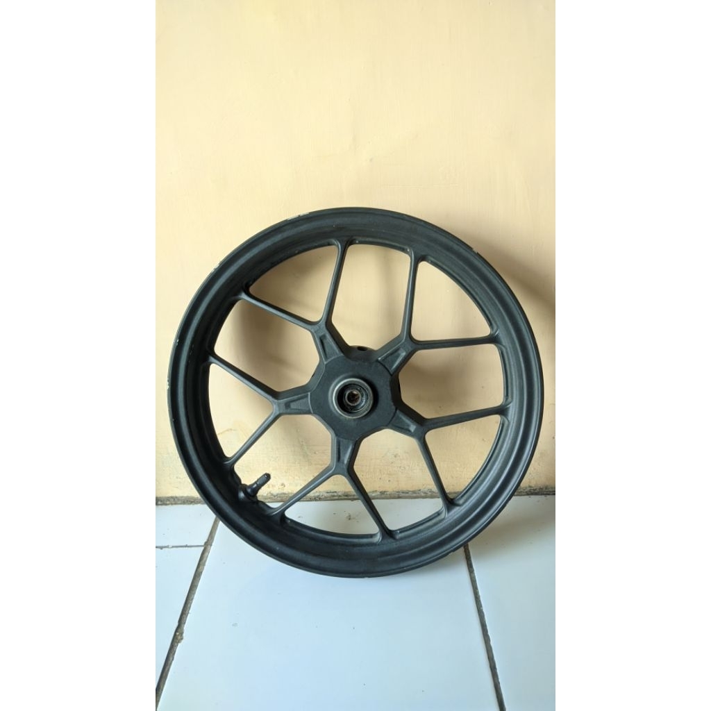 velg depan original vario led old 125 bekas