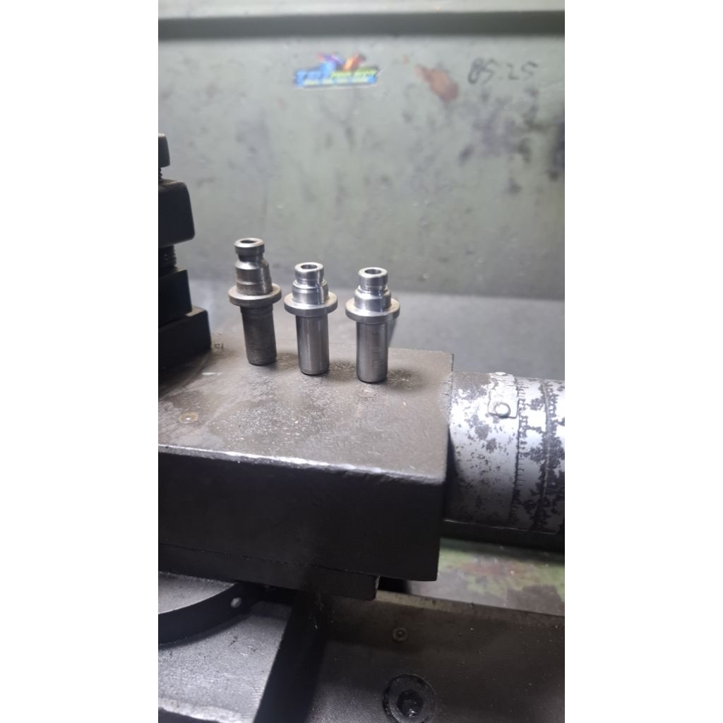 BOS KLEP TIGER PENDEK GRATE A