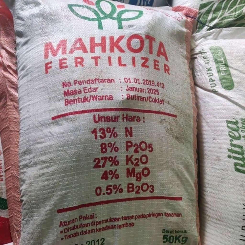 pupuk NPK 13-8-27 mahkota kemasan 5kg
