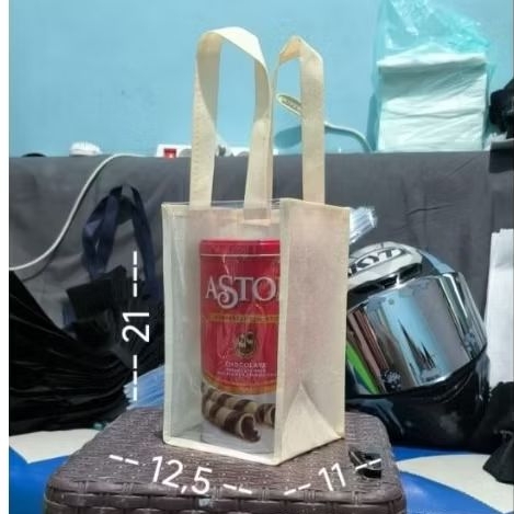 Goodie bag rumbler botol  transparant mika spunbond 75gr