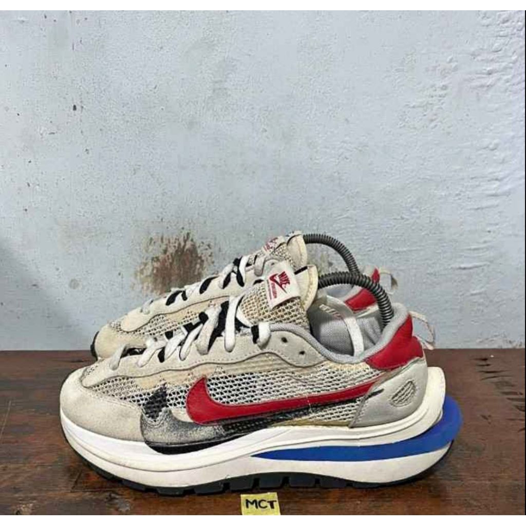 Nike Vaporwaffle Sacai