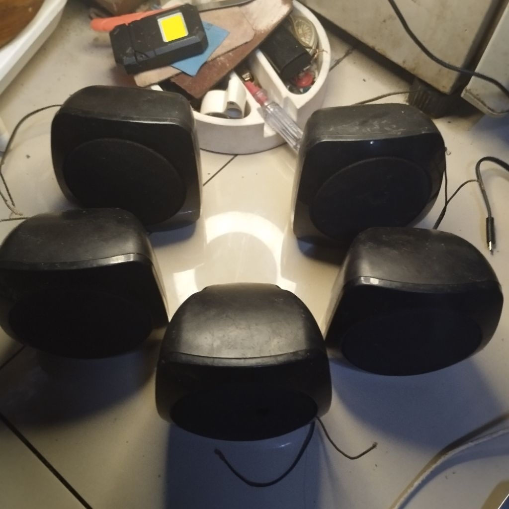 speaker satelit bekas home teather lg