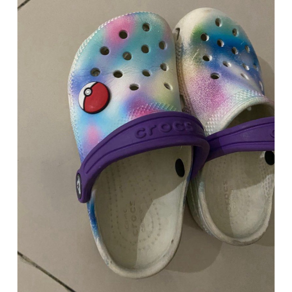 Sendal Crocs anak size C13 original 100%