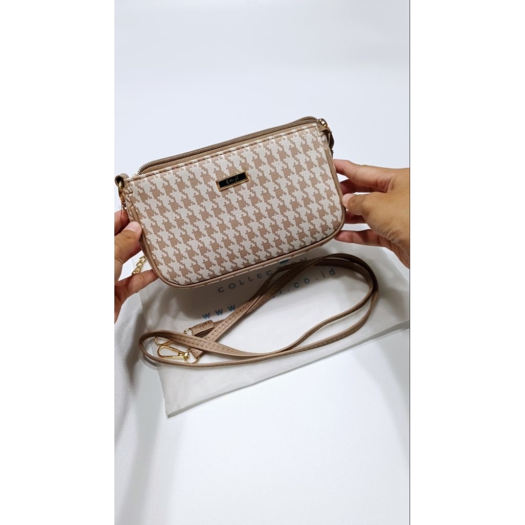 Tas ENJI Rami-Almond-Slingbag