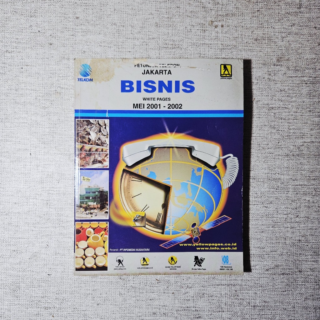 Buku Direktori Bisnis Jakarta White Pages Mei 2001 2002: Tim Redaksi Yellow Pages Indonesia