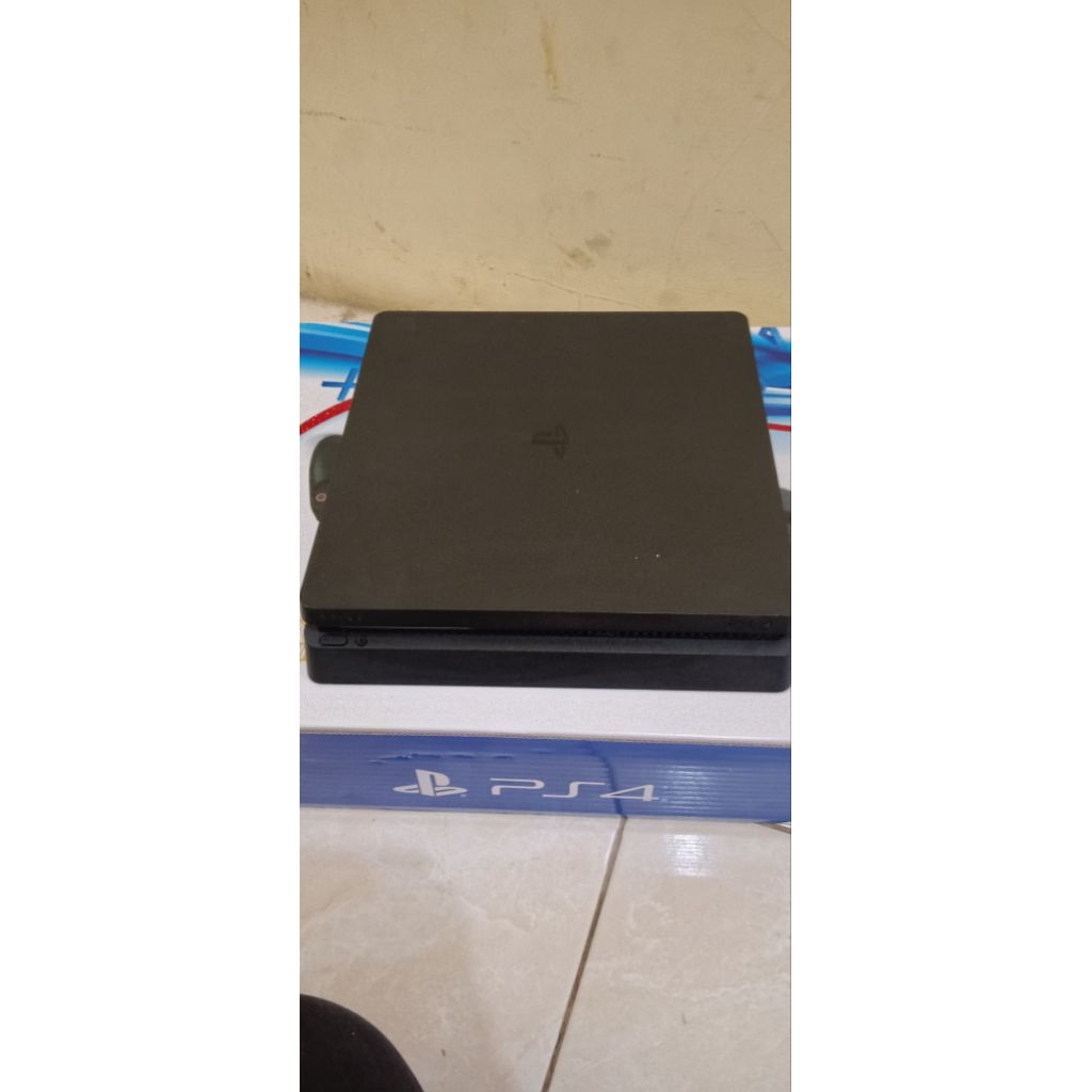 PS4 Slim HEN 1TB
