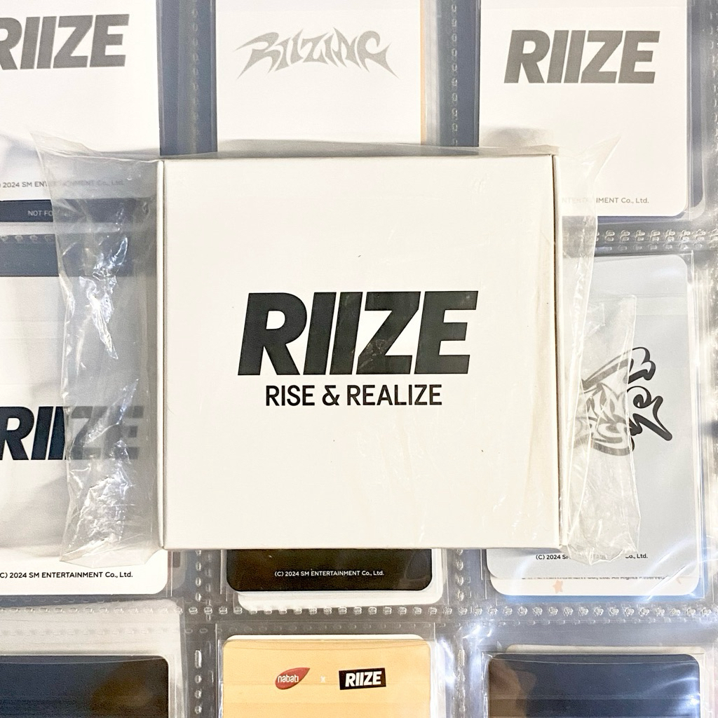 [Ready] Official Eunseok White RIIZE Fanlight Ring Lightstick Ver Merchandise Riizing Loud Concert