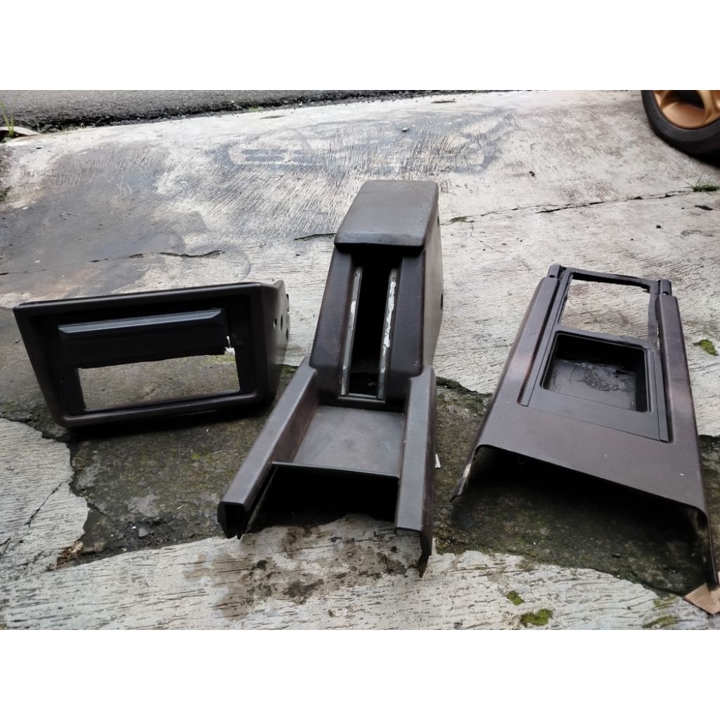 console box Toyota Corona Mark2