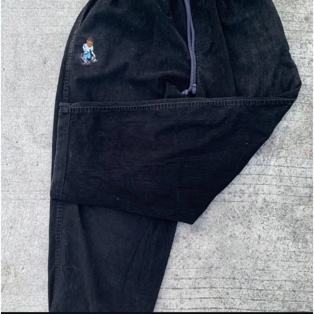 celana televisi star sz L