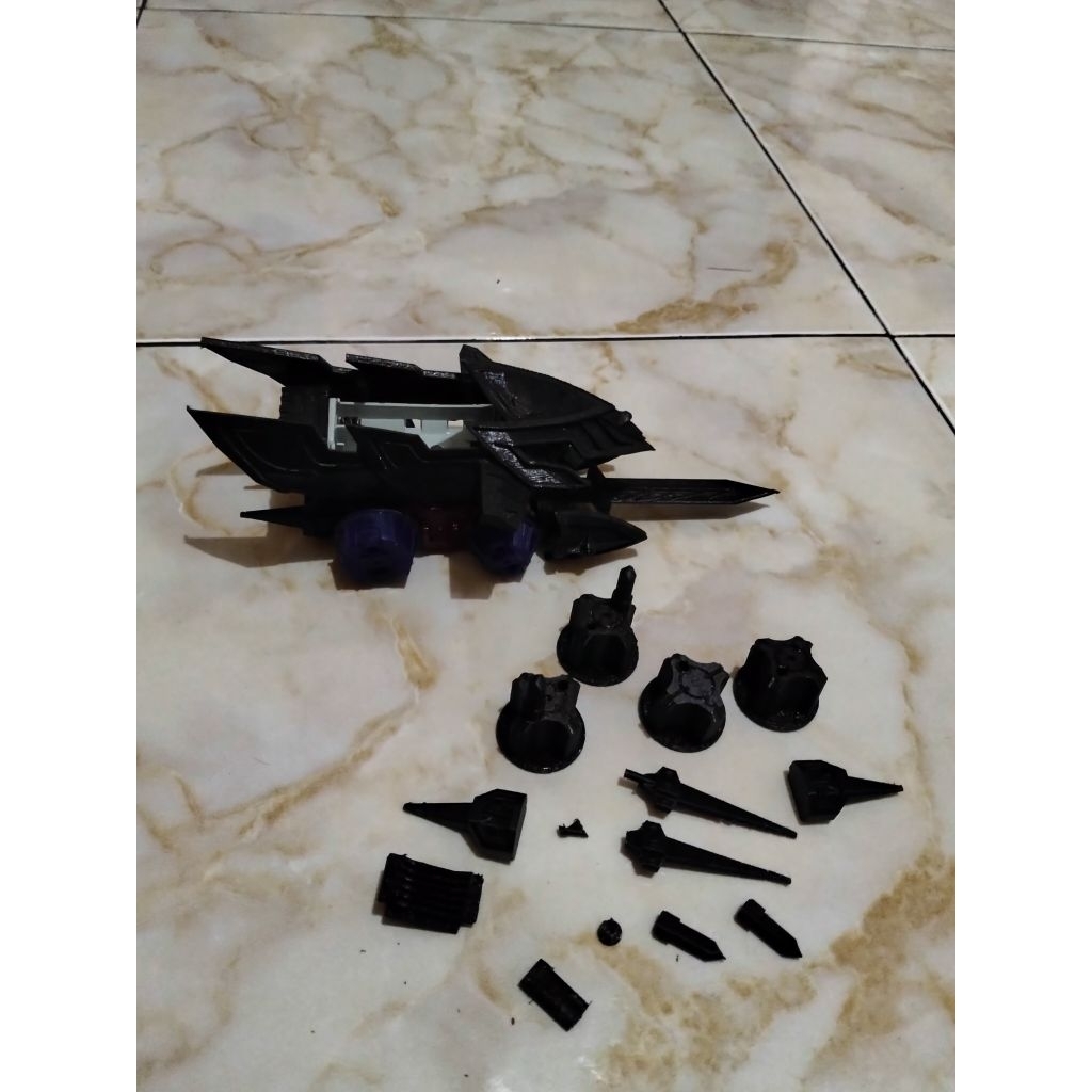 CRUSHGEAR BLACK GARUDA EAGLE